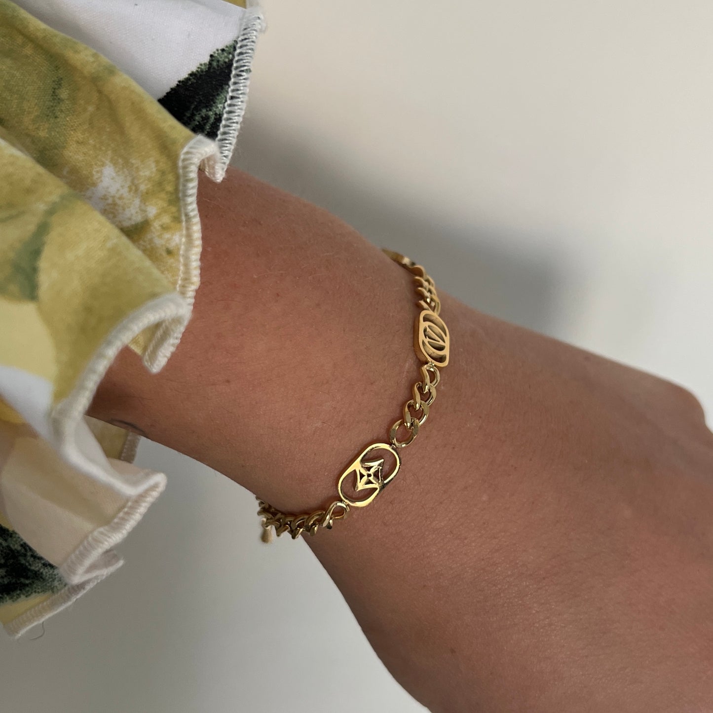 V Charm Gold Bracelet